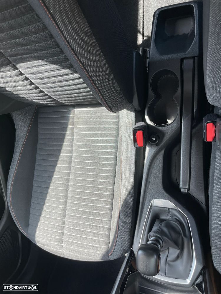 Peugeot 2008 1.5 BlueHDi Active Pack - 12