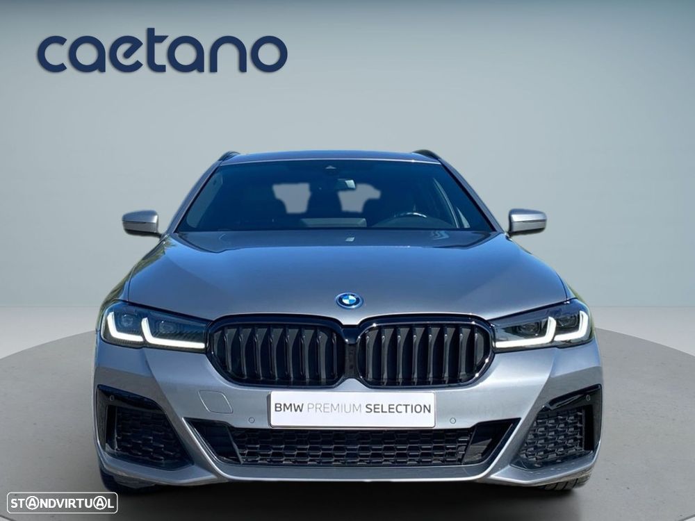 BMW 530 e Pack Desportivo M - 29