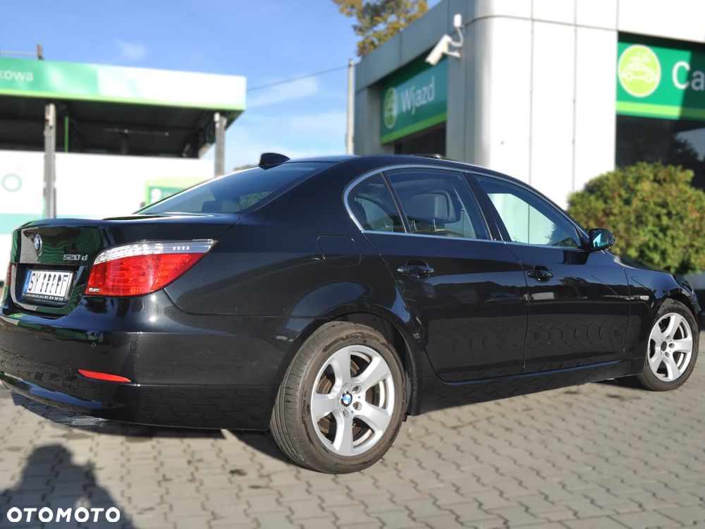 BMW Seria 5 520d - 19