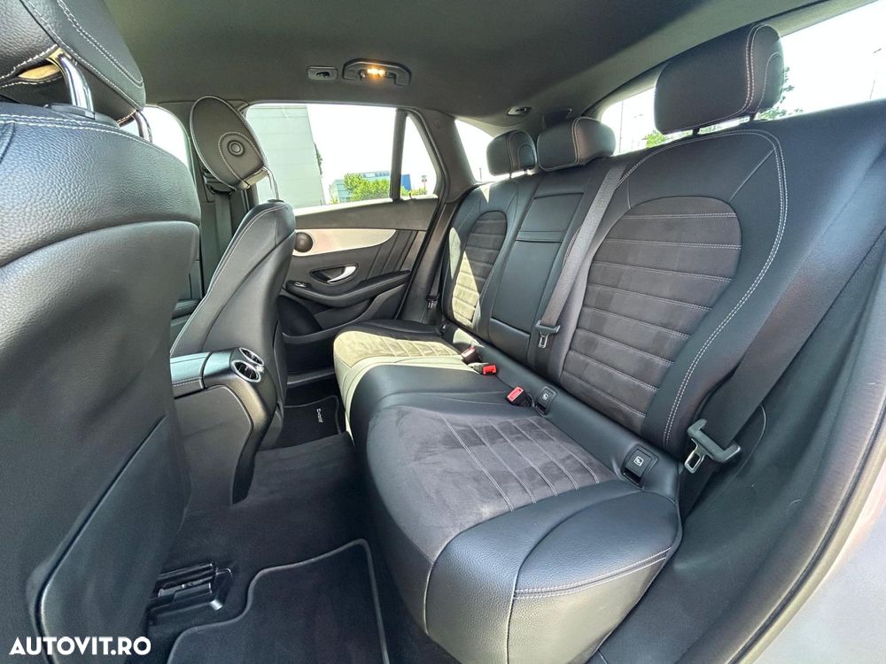 Mercedes-Benz GLC 300 e 4MATIC - 18