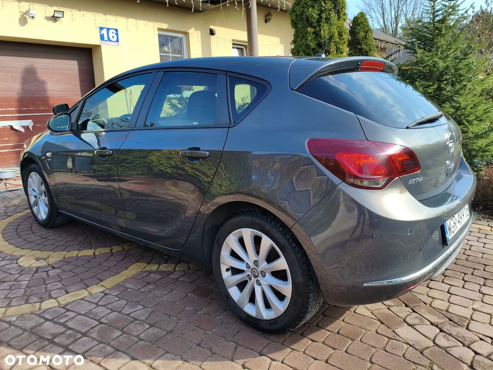 Opel Astra - 3