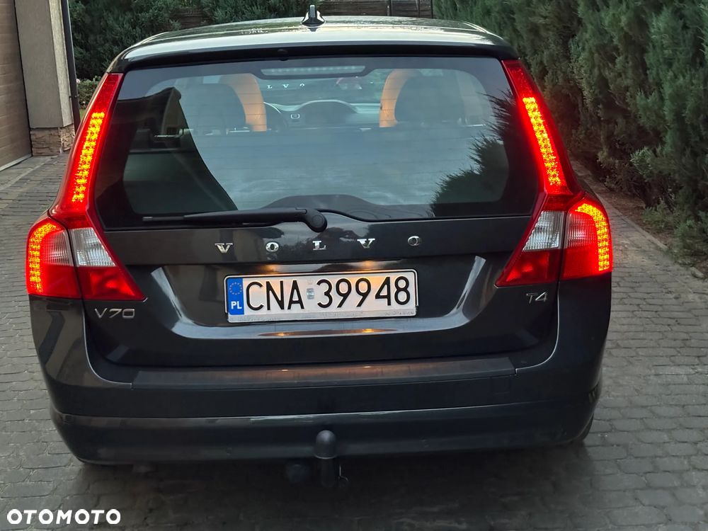 Volvo V70 T4 Dynamic Momentum - 14
