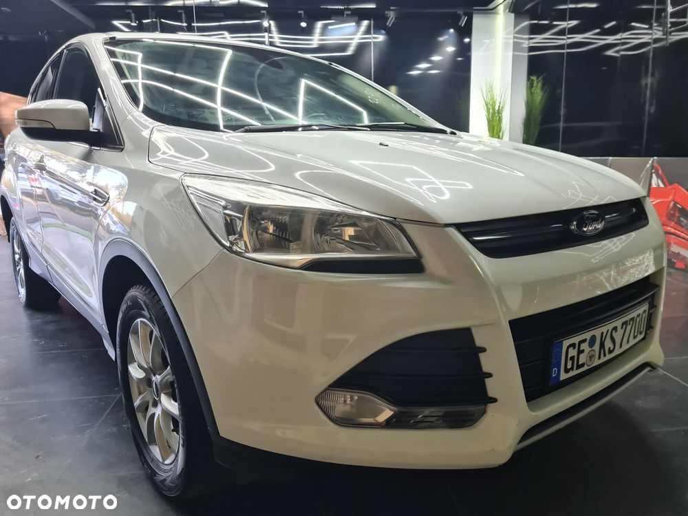 Ford Kuga 2.0 TDCi 2x4 Trend - 31