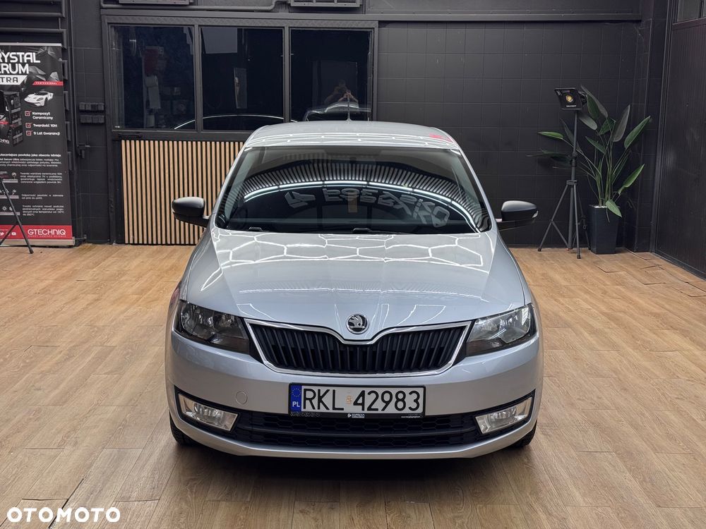 Skoda RAPID 1.6 TDI DPF Emotion Plus - 22