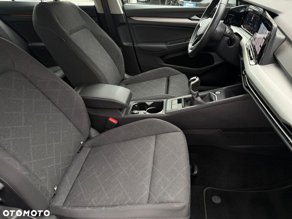 Volkswagen Golf 1.5 TSI EVO Life - 17