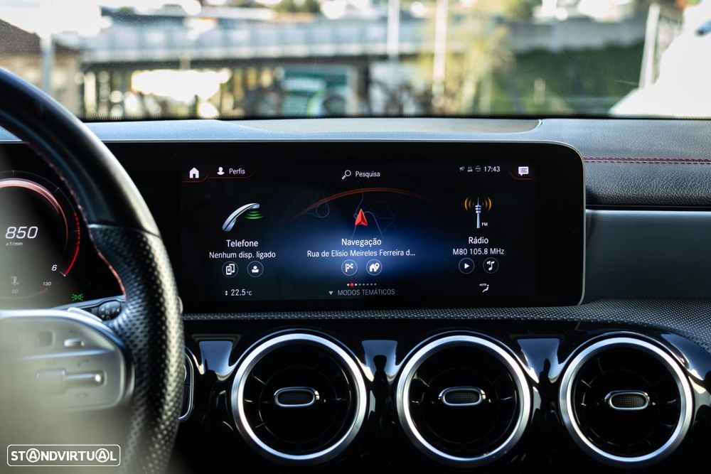 Mercedes-Benz CLA 180 - 17