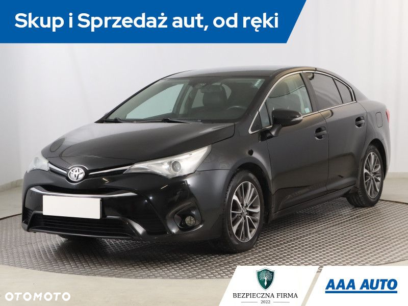 Toyota Avensis - 2