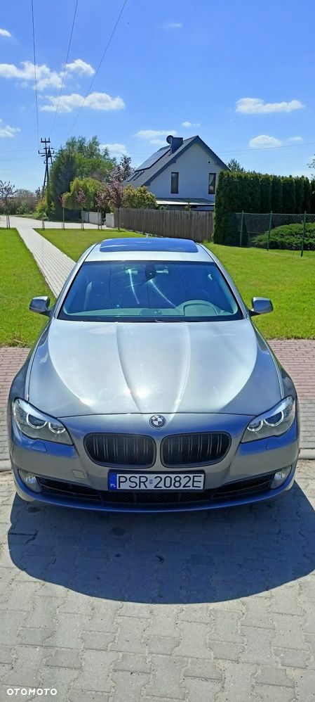 BMW Seria 5 535i xDrive Luxury Line - 2
