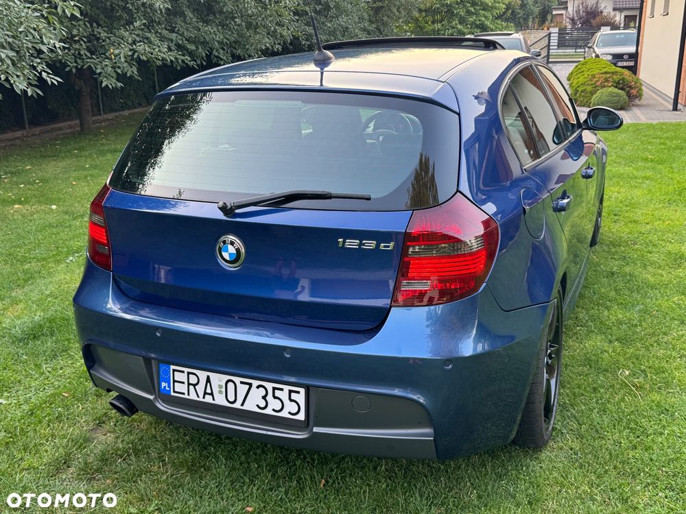 BMW Seria 1 123d - 5