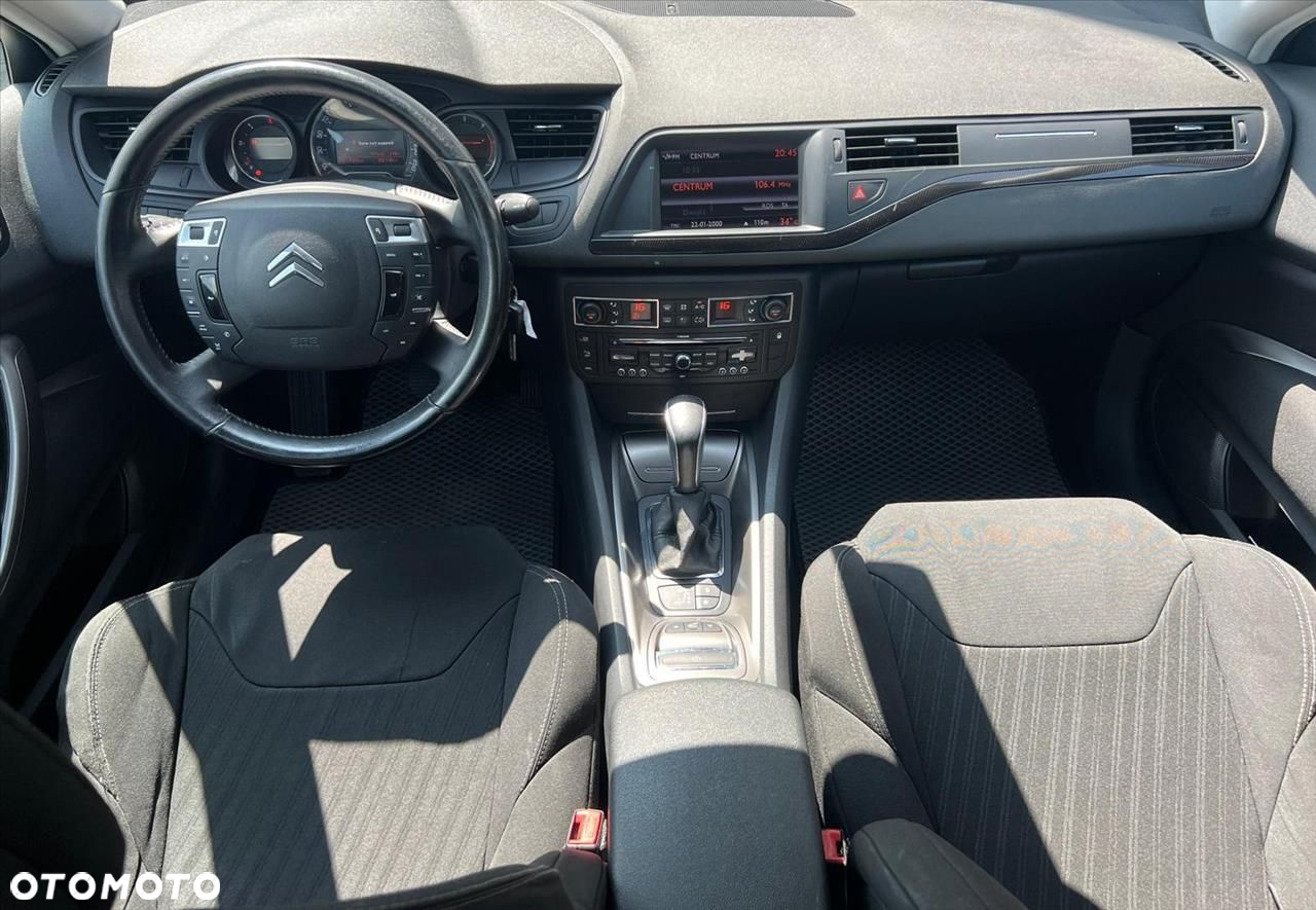 Citroën C5 2.0 HDi Exclusive - 6