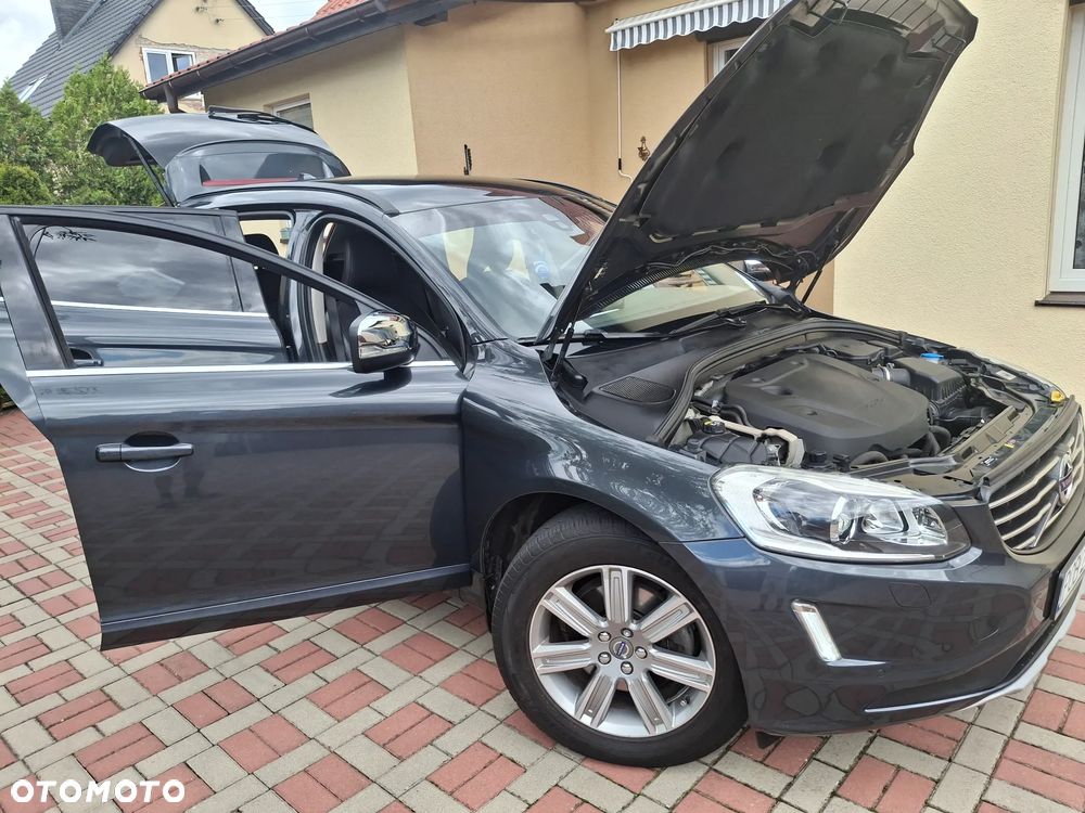 Volvo XC 60 D3 Drive-E Momentum - 32