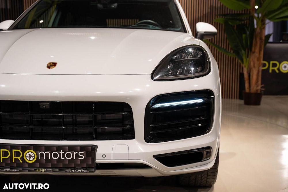 Porsche Cayenne Coupe S - 10