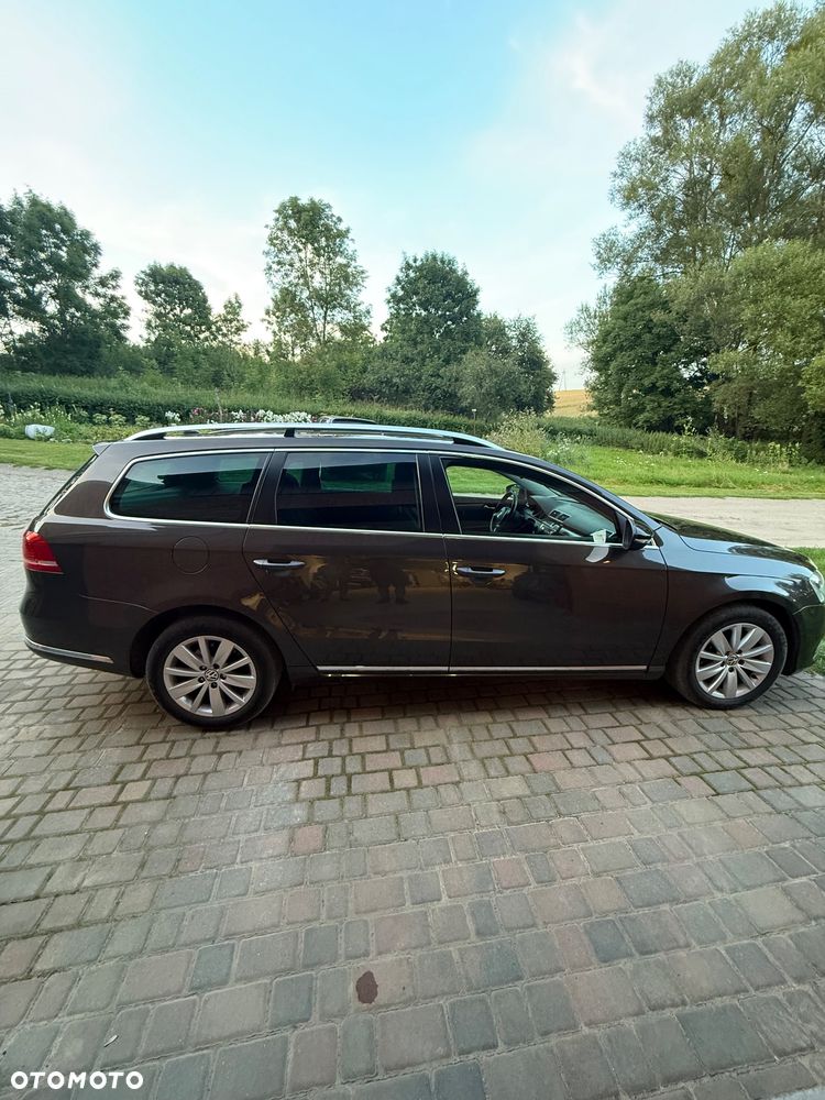 Volkswagen Passat 2.0 TDI Comfortline - 7