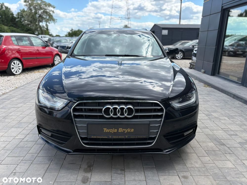 Audi A4 Avant 2.0 TDI DPF multitronic S line Sportpaket - 2