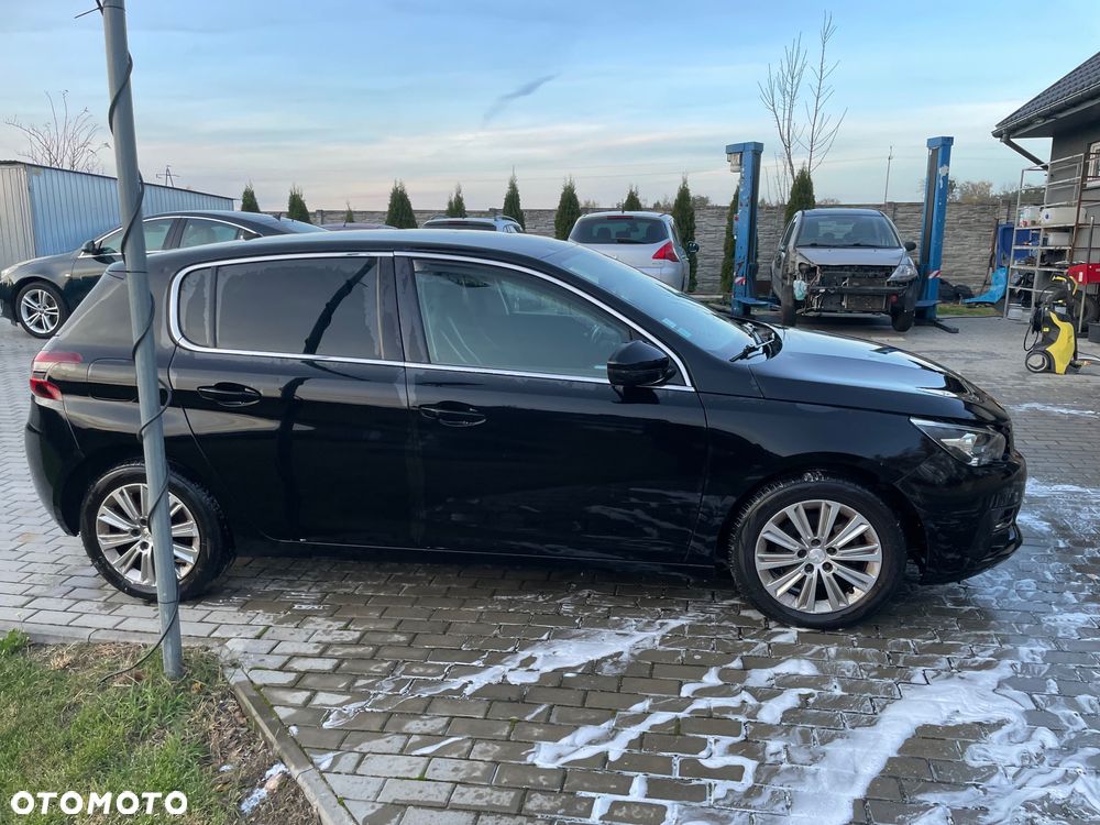 Peugeot 308 1.6 BlueHDi Allure S&S - 4