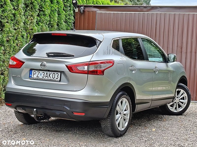 Nissan Qashqai 1.2 DIG-T Visia - 4