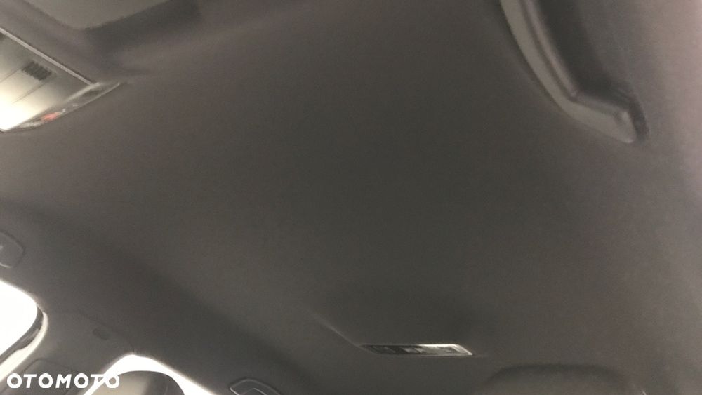 Volkswagen T-Roc 1.5 TSI OPF DSG R-Line - 6