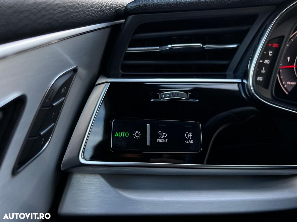 Audi Q8 - 40