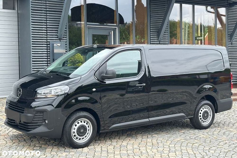 Opel Vivaro XL L2H1 2.2 150KM - 4