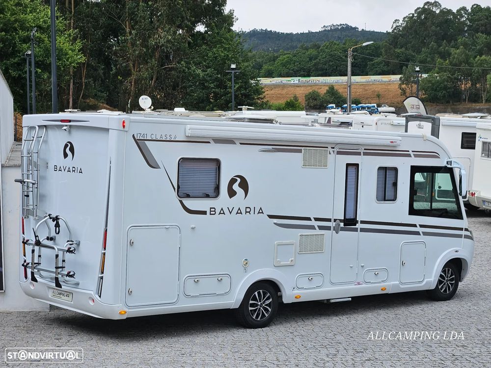Bavaria Class I741 CHASSI AL-KO CAMA CENTRAL/BASCULANTE - 17
