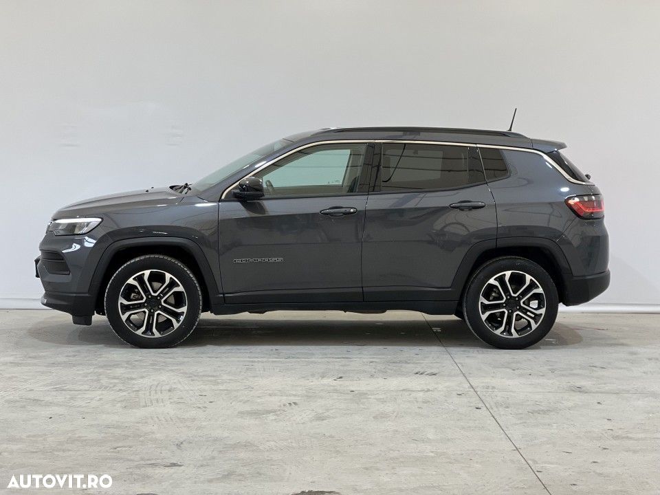 Jeep Compass - 2