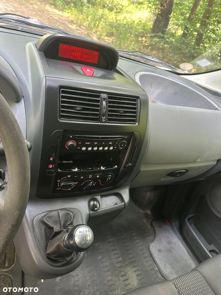 Citroën Jumpy - 12