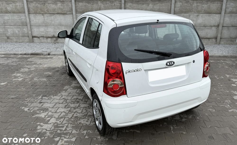 Kia Picanto - 3