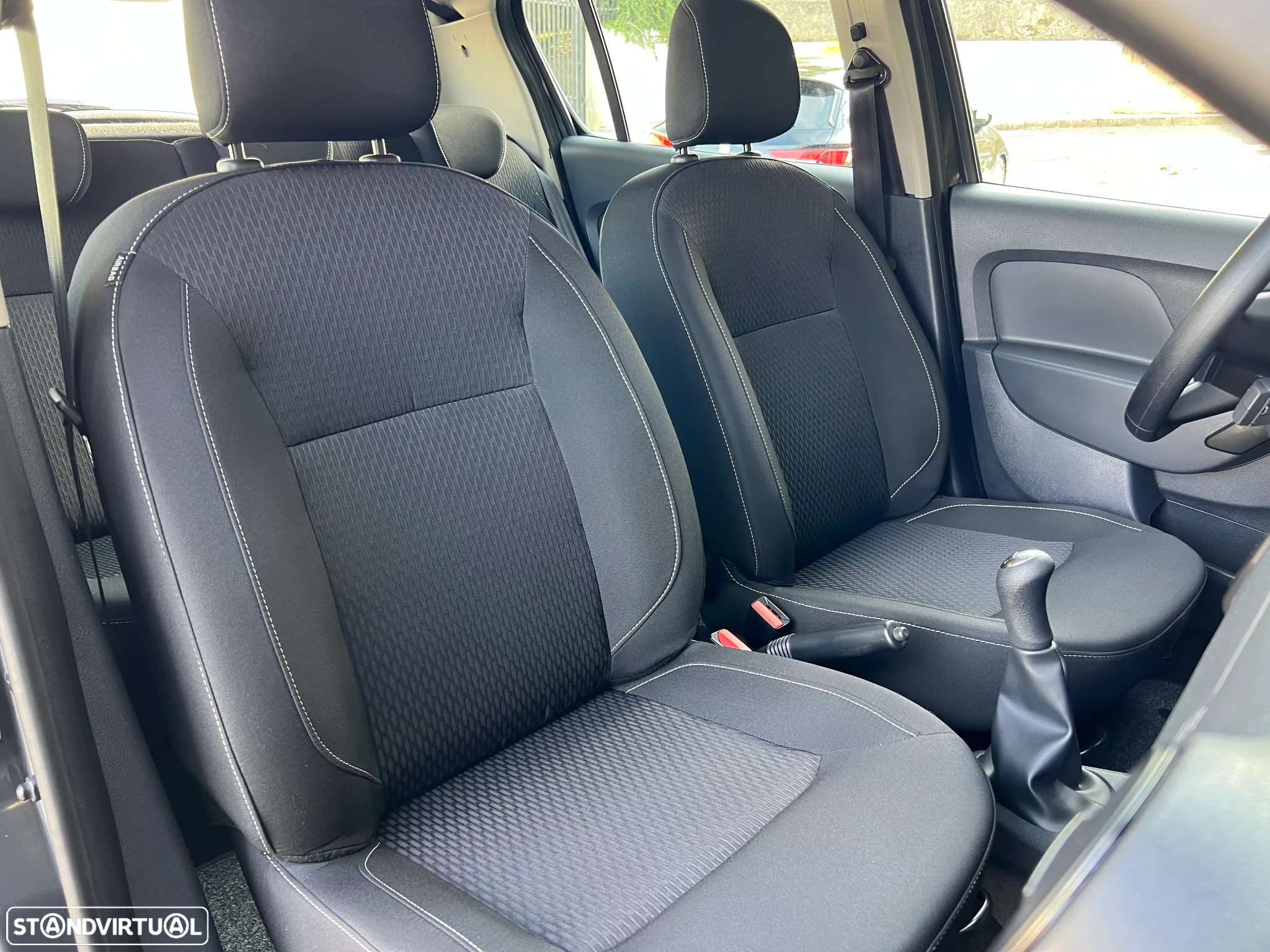 Dacia Sandero 0.9 TCe Pack - 30