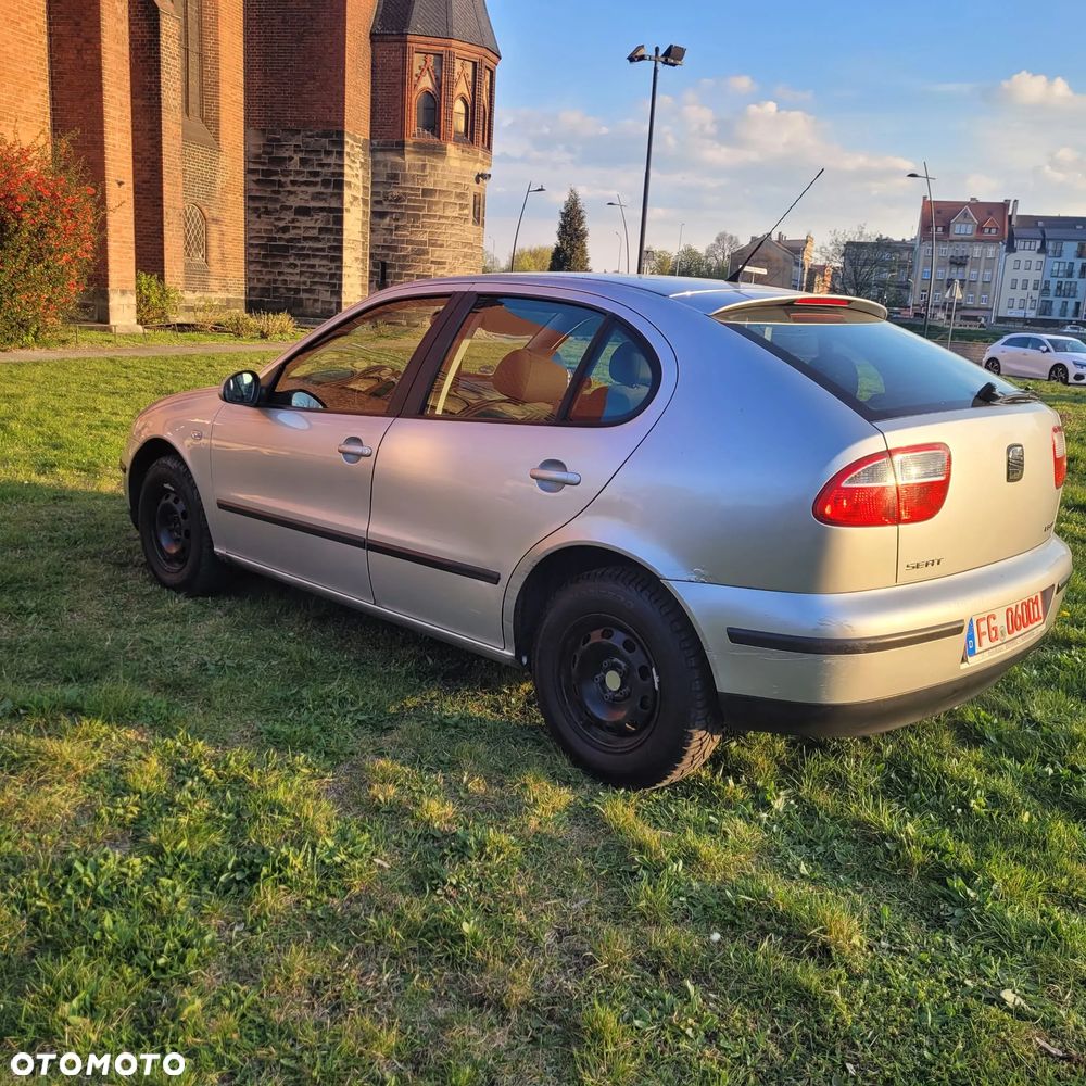 Seat Leon 1.6 Signo - 15