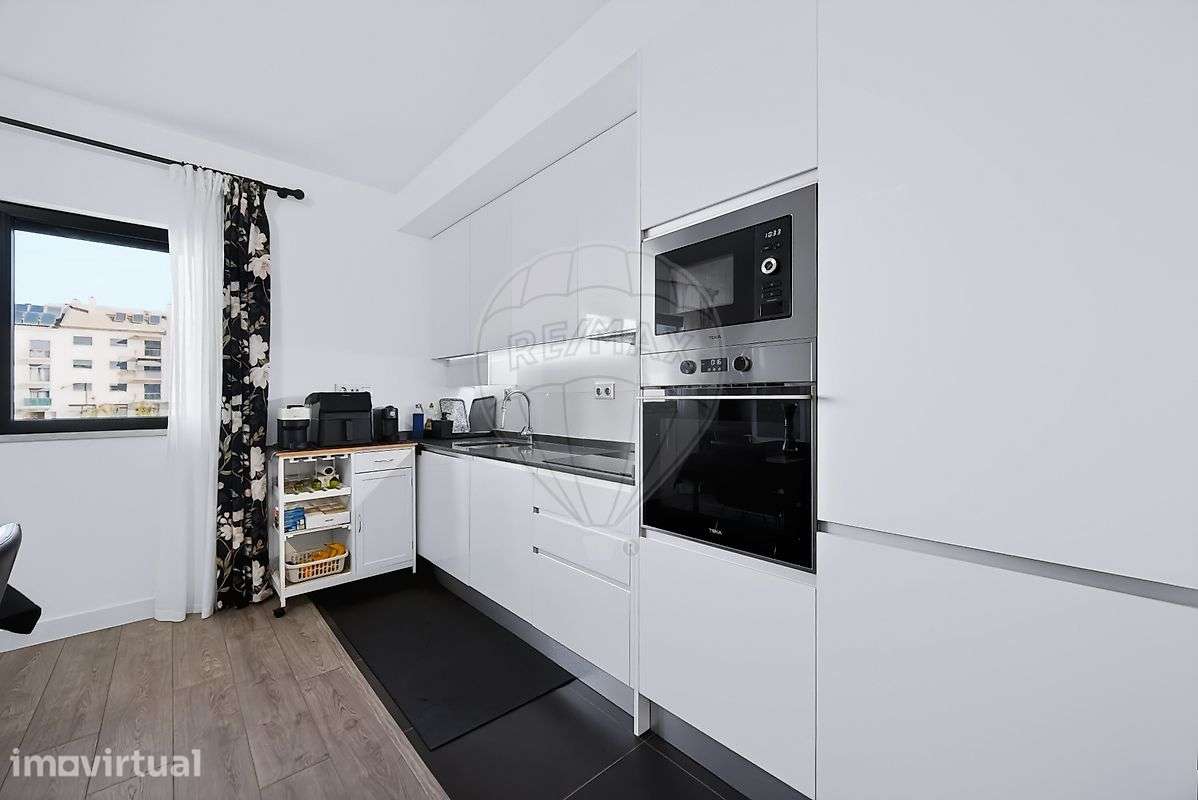 Apartamento T1 para venda - Grande imagem: 2/22
