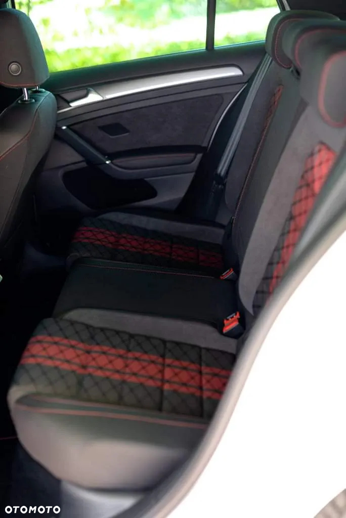 Volkswagen Golf VII 2.0 TSI GTI TCR DSG - 8