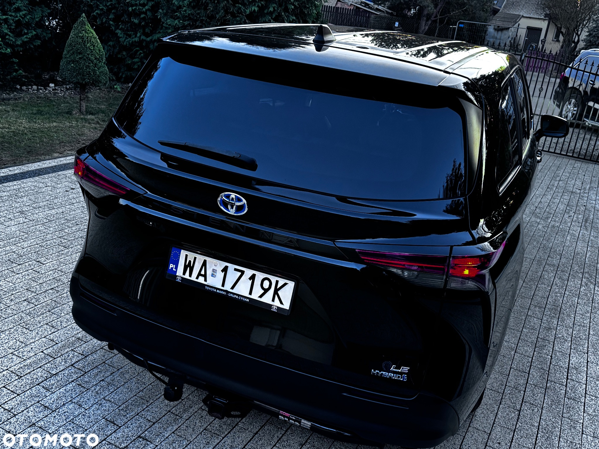 Toyota Sienna - 18