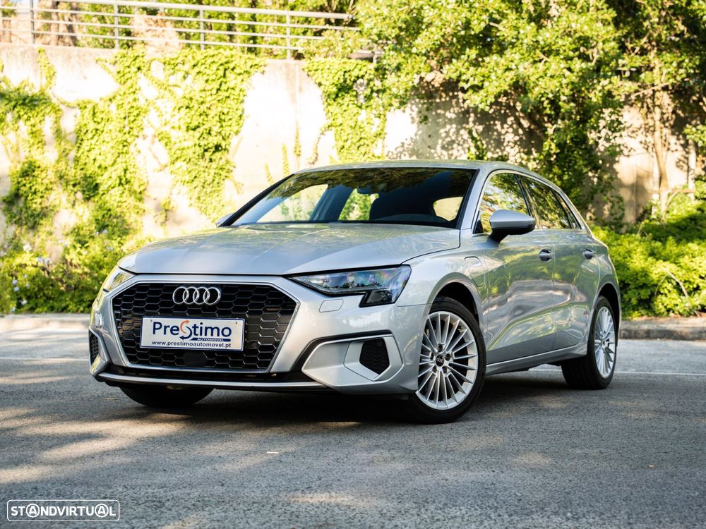 Audi A3 Sportback - 2