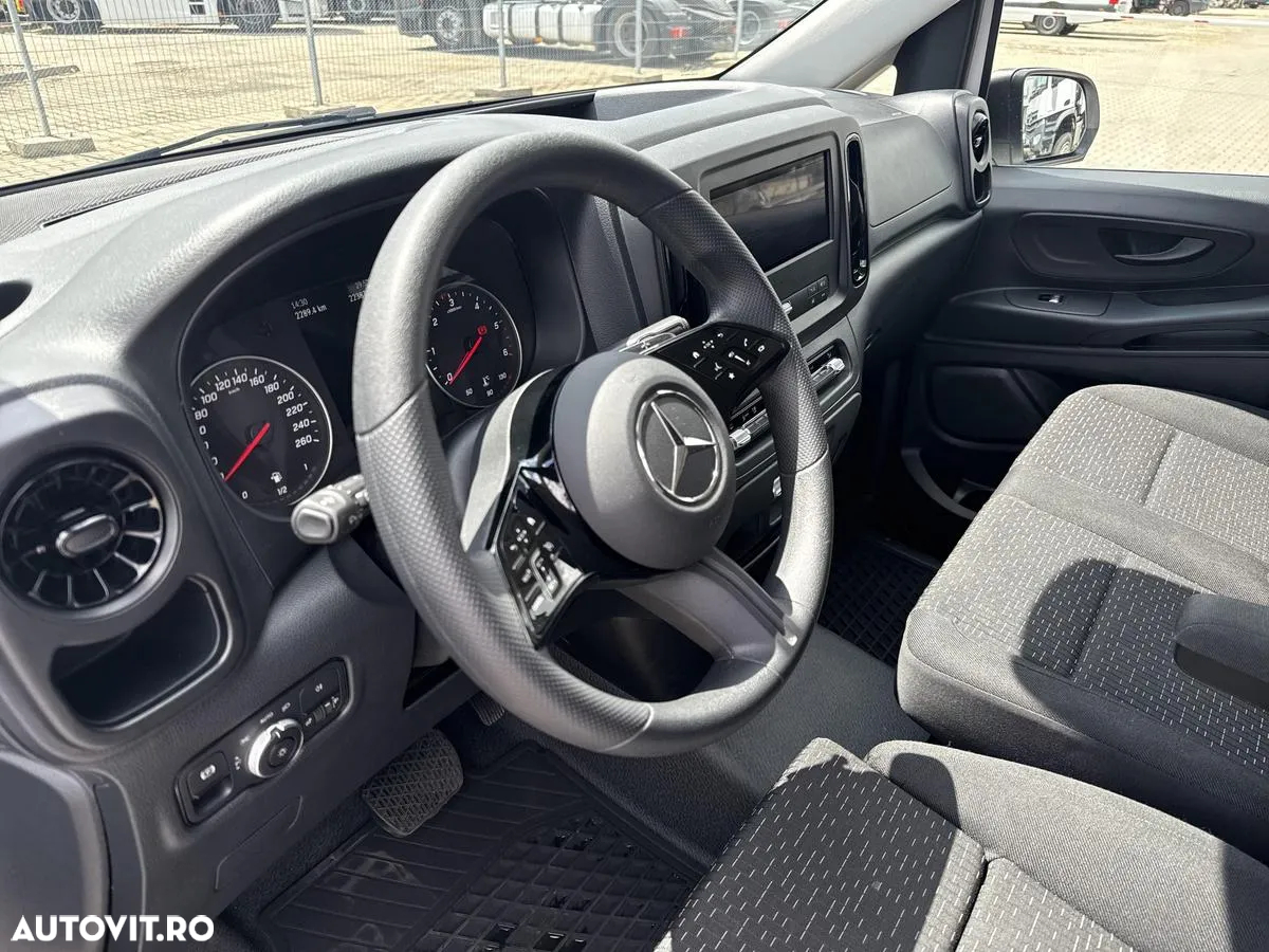 Mercedes-Benz Vito Tourer Compact 114 CDI 136CP RWD 9AT Base - 9