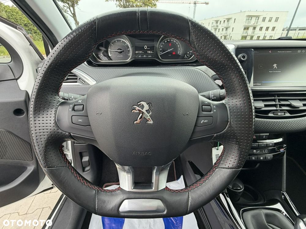 Peugeot 2008 PureTech 110 Stop&Start GT-Line Edition - 24