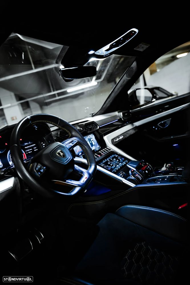 Lamborghini Urus - 19