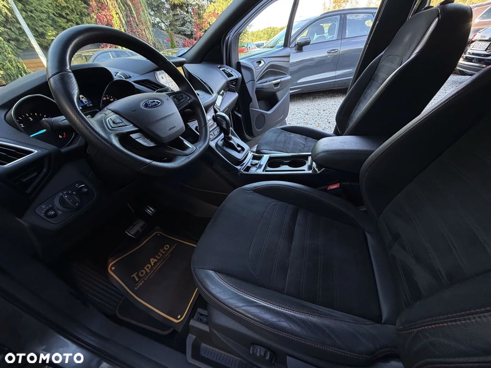 Ford Kuga 2.0 TDCi FWD ST-Line - 18