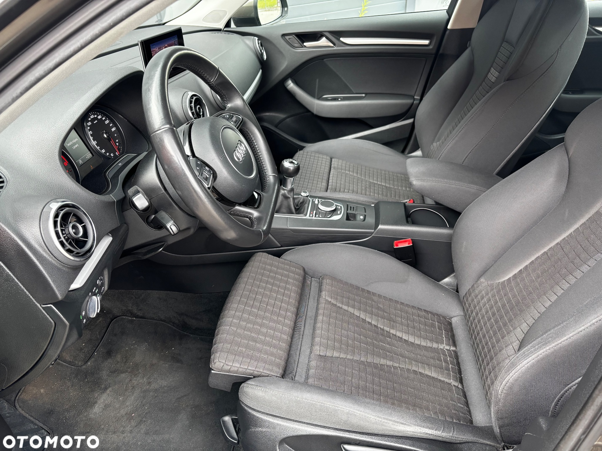 Audi A3 1.6 TDI Sportback - 16