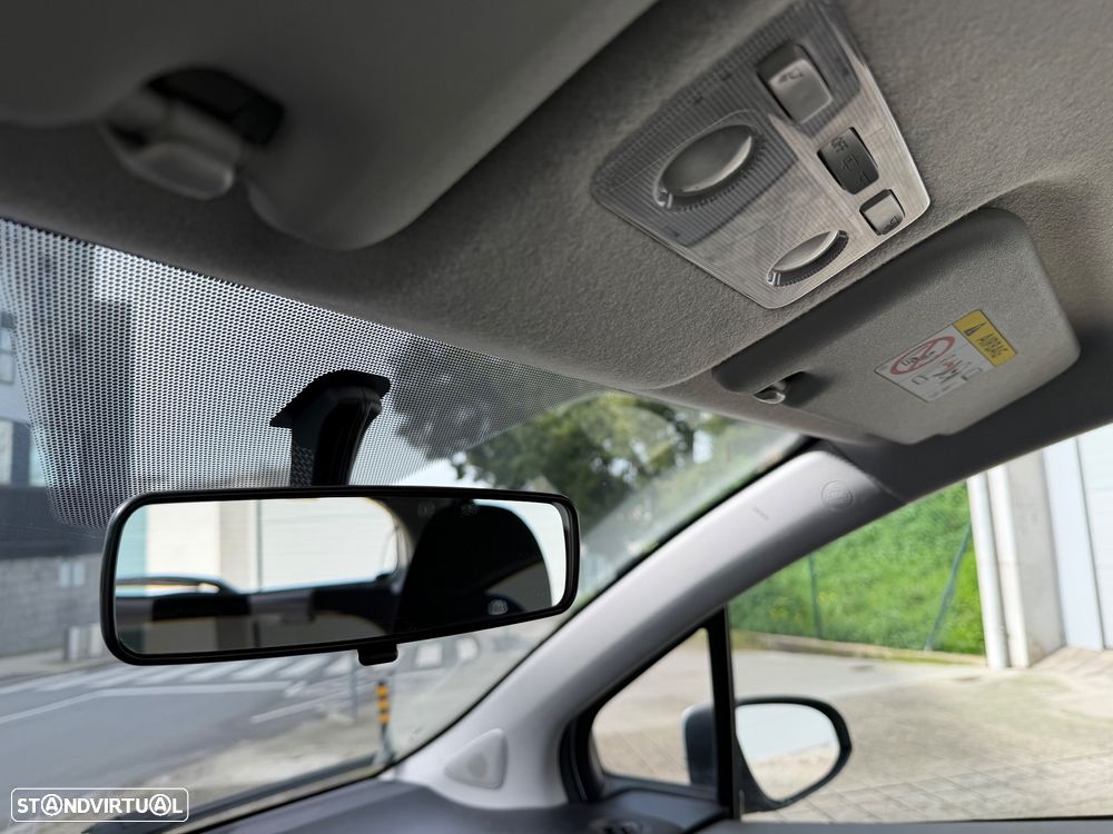 Toyota Yaris 1.33 VVT-i - 22