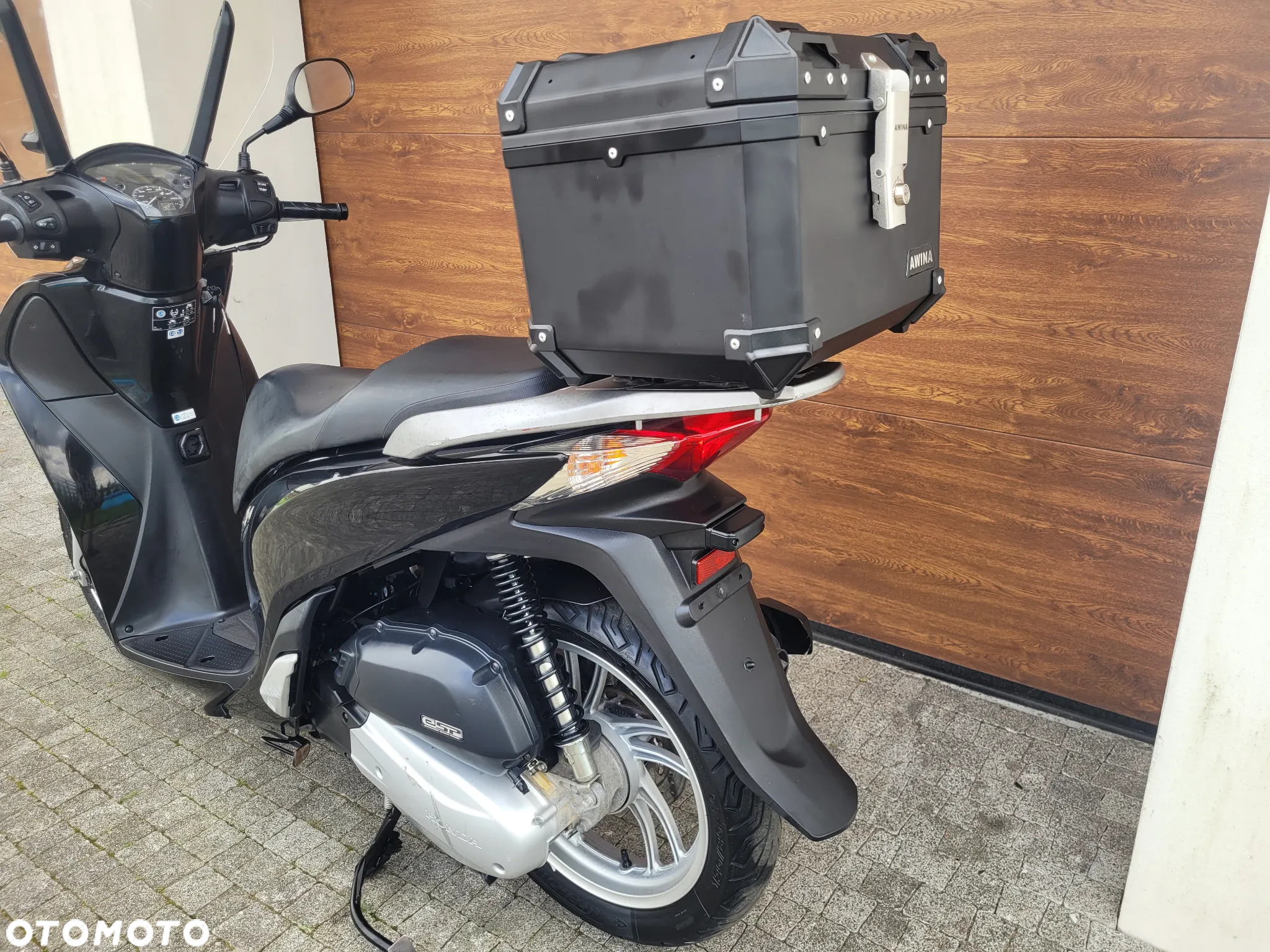 Honda SH - 16