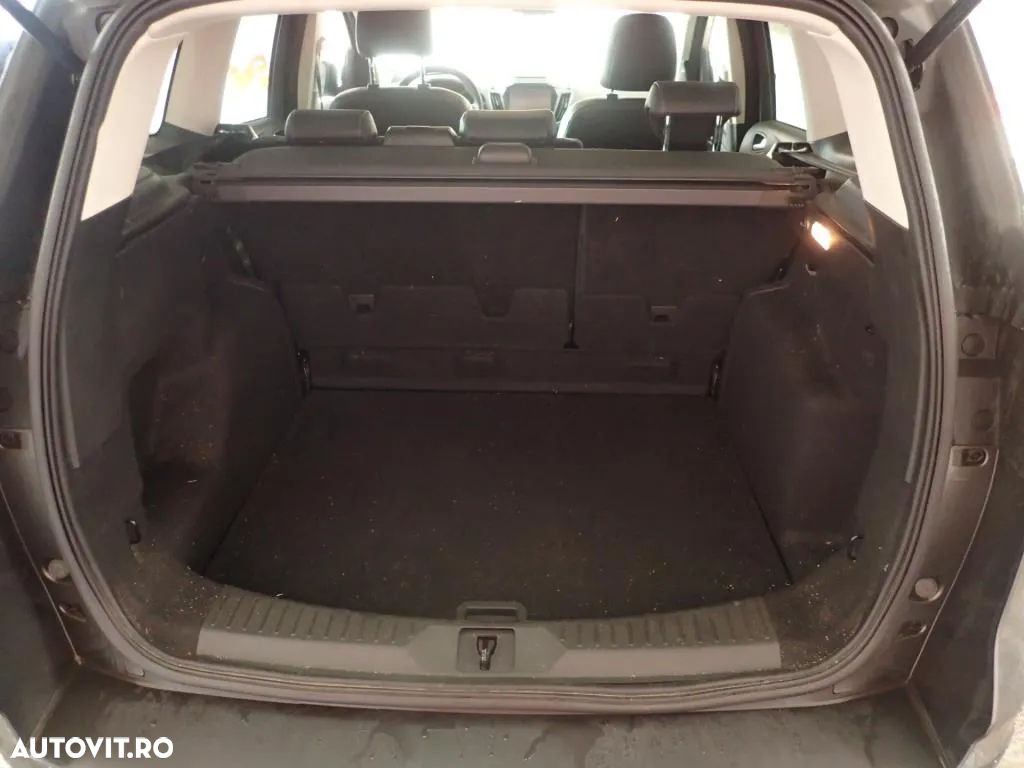 Ford Kuga 2.0 TDCi 4WD Powershift Titanium - 9