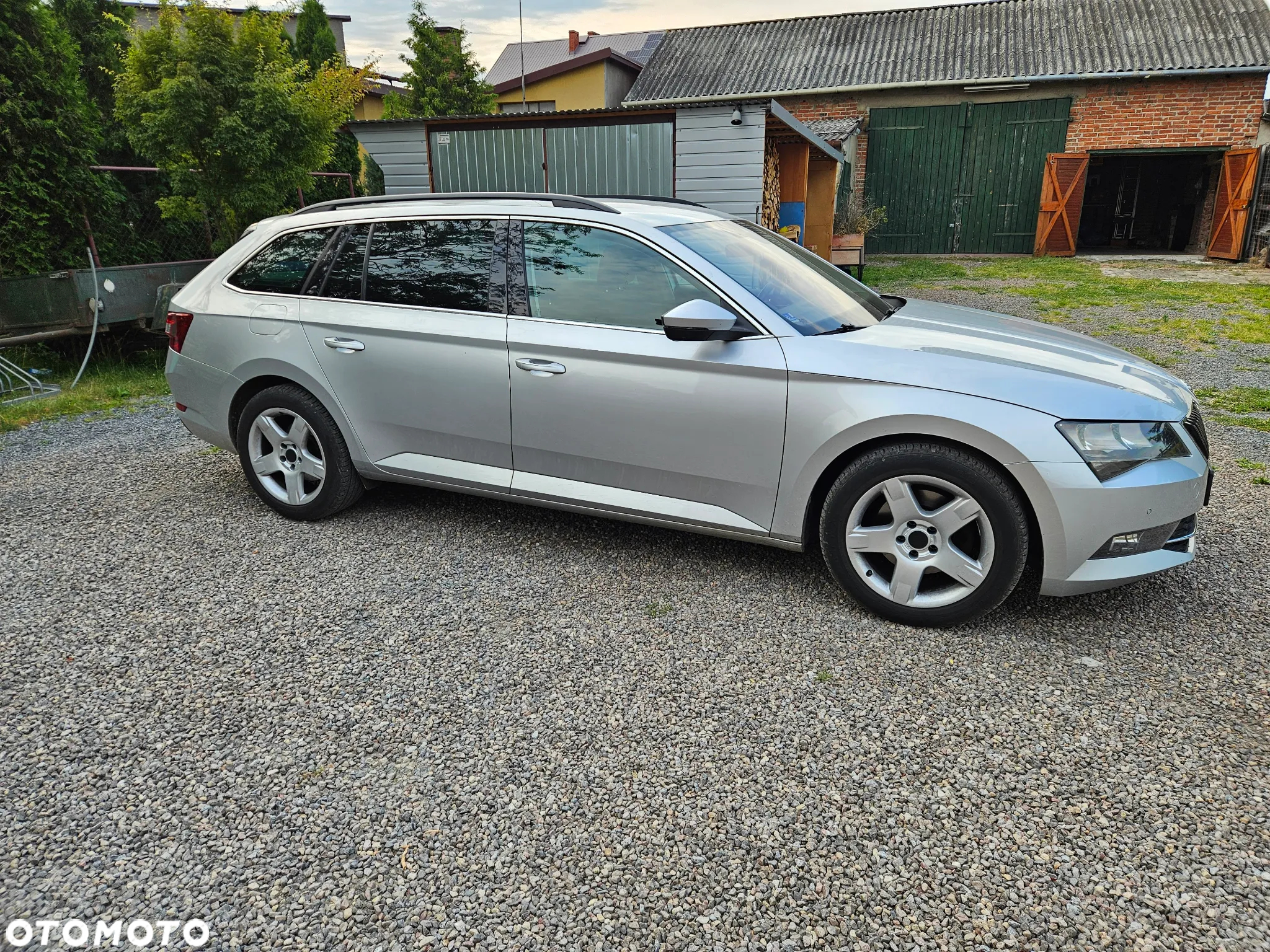 Skoda Superb 2.0 TDI 4x4 Ambition - 5