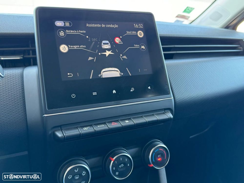 Renault Clio 1.0 TCe Limited Bi-Fuel - 11