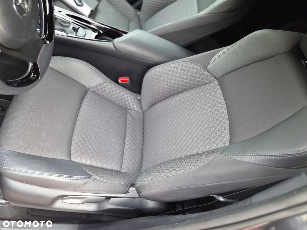 Toyota C-HR - 9