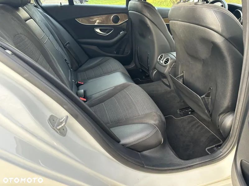 Mercedes-Benz Klasa C 220 (BlueTEC) d 7G-TRONIC AMG Line - 10