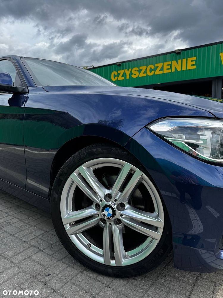 BMW Seria 1 120d - 8