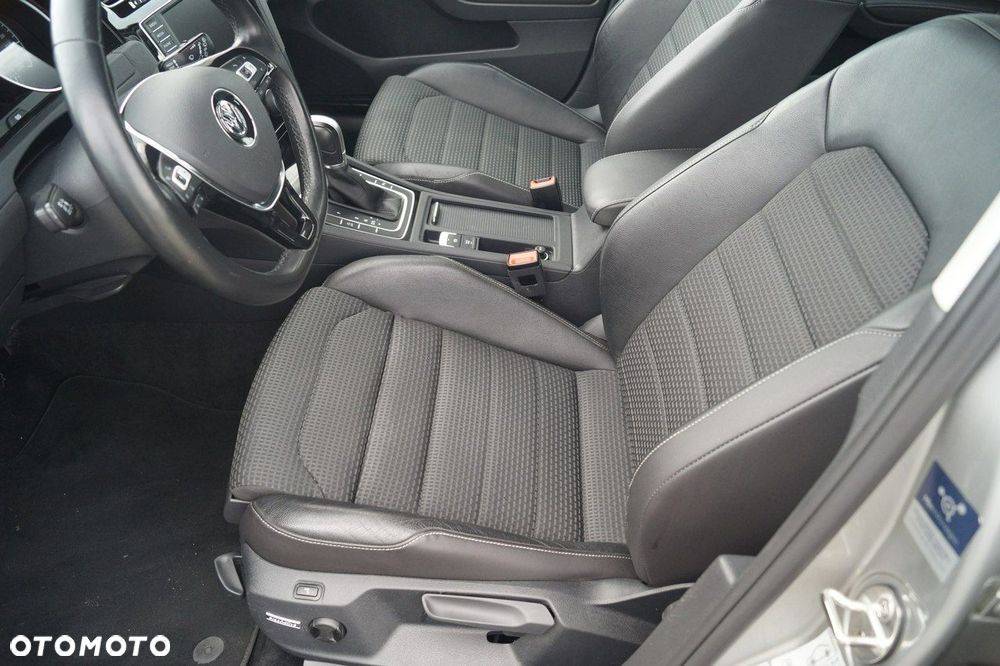 Volkswagen Golf 1.4 TSI ACT BlueMotion Technology DSG Highline - 21