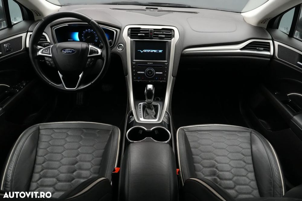 Ford Mondeo 2.0 HEV Vignale - 7