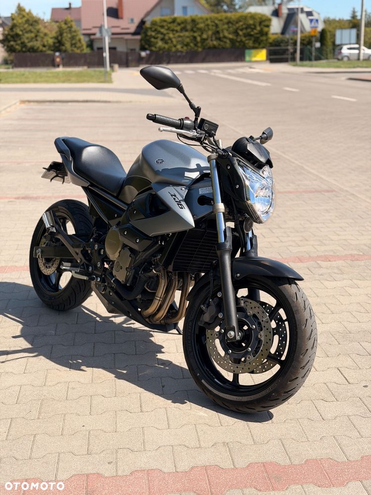 Yamaha XJ - 9