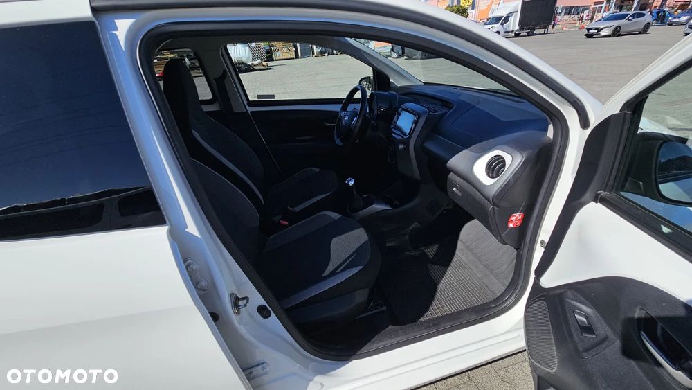 Toyota Aygo - 15